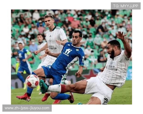 足球比赛中的快速反击与防守反压